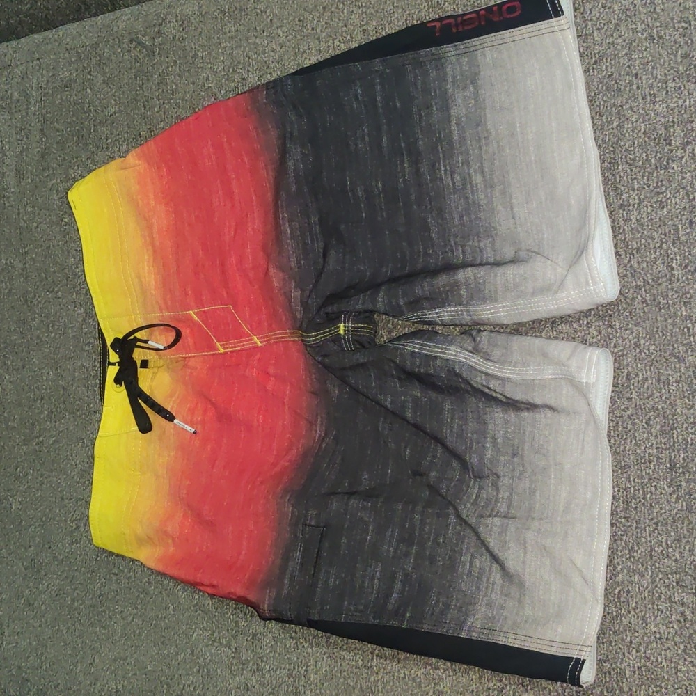 O'Neill boys swim shorts